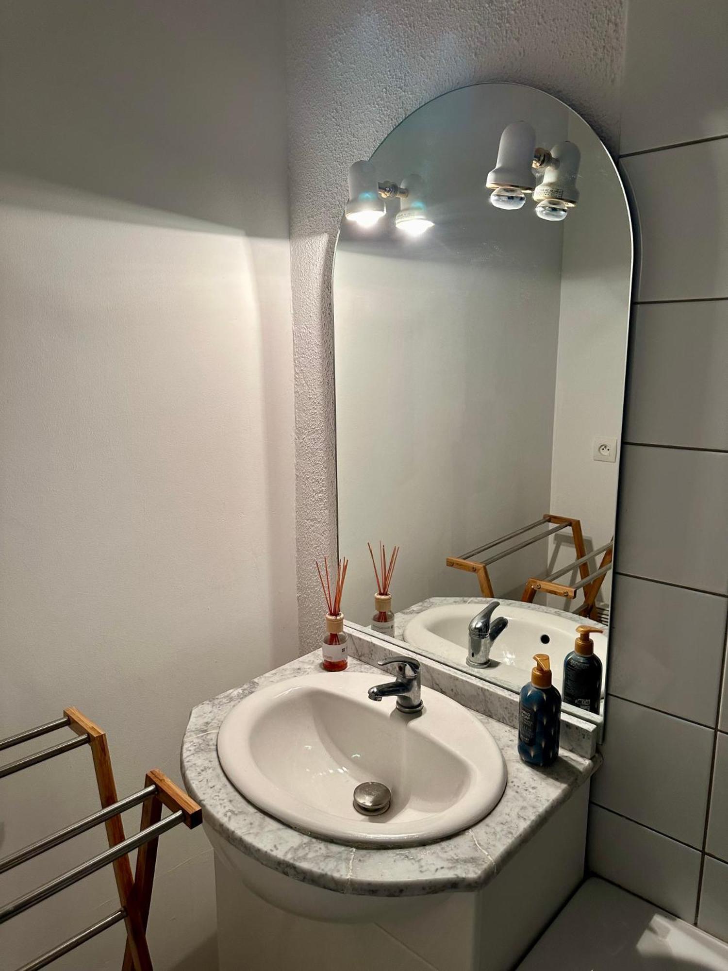 オーEtoileアパートメント エクステリア 写真